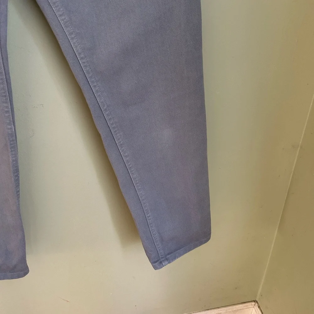 Vintage 90s Mom Jeans in grey twill denim. Size 4 (more like a 2). Decent shape!